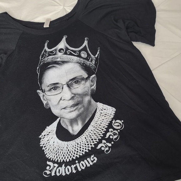 Notorious RBG T-Shirt Black Short Sleeve 2X Ruth Bader Ginsburg Liberal Democrat - Picture 5 of 7